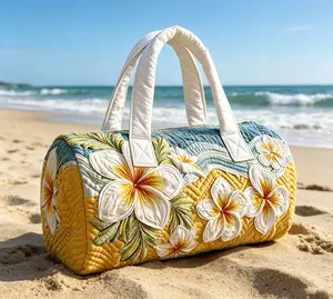 Fresh Seaside Style Quilted Weekend Travel Bag Lightweight Comfortable Extra Large Capacity Tote Bag with Refreshing Design for Travel