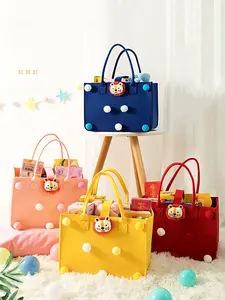 Cartoon Felt Gift Bag, Cute Handbag for Parties, Plain Pattern Storage Pouch, All-Seasons Accessory, Perfect for Gifts and Organization, Party Bag