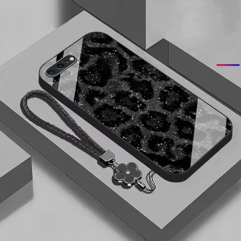 Black+Four-leaf clover lanyard