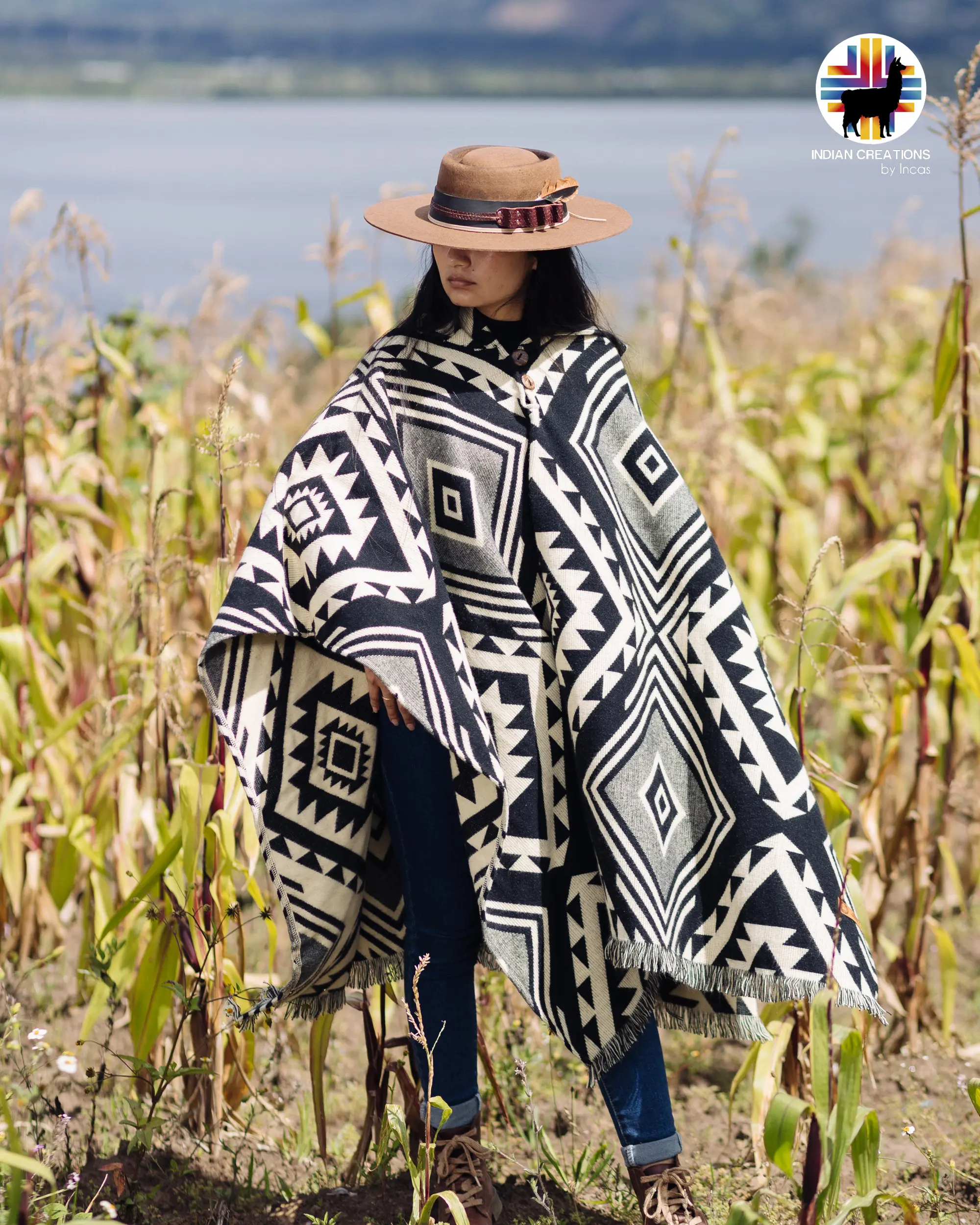 Black Barlow Alpaca Poncho Handcrafted Elegance 80% Alpaca 20% Acrylic One Size Fits Most Warmth Stylish Look for Women Men 48x38 Inches