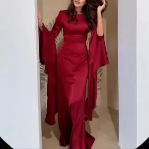 2025 Autumn New Middle Eastern Women’s Fashion Dubai Abaya Slim Fit Waist-Cinching Elegant Dress for Women Gym Wear