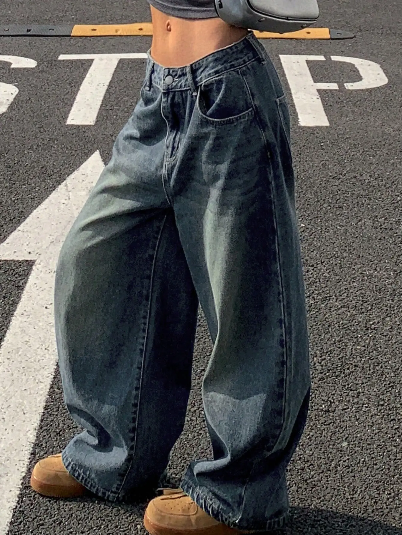 Y2K Vintage Faded Baggy Wide Leg Jeans Women, Dark Blue Retro Washed Loose Denim Trousers, Mid Waist Oversized Draped Full Length Stacked Pants for Minimalist Indie Daily Skate Street Outfits