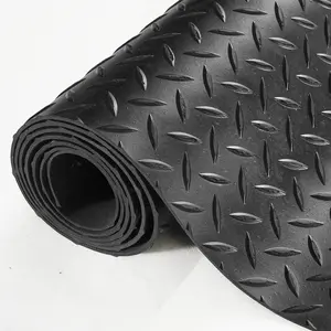 VEVOR Diamond-Plate Rubber Flooring Roll, 3 mm x 4 ft x 10 ft Garage Floor Mat, SBR Rubber Garage Flooring Roll, Easy to Clean, Diamond Plate Rubber Mat for Under Cars, Garage Industry Gym, Black