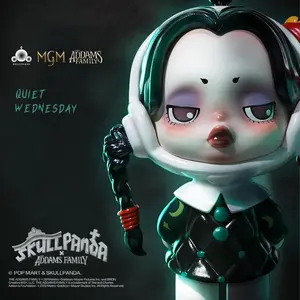 【Sale】Skullpanda Addams Family Series Blind Box Figures