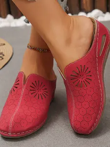 Women's Slip-On Beken Shoes, Thick Sole Closed-Toe Half Sandals, Spring New Arrival, Outdoor Wear, Comfortable and Stylish Footwear, Thick Sole Mules