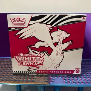 White Flare ETB