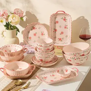 Red glazed peach blossom ceramic set -8 pieces, Dinnerware Service Set, French style, peach blossom pattern, including rice bowl, plate, square plate, soup bowl, can hold salads, fruits, pasta, rice and other delicacies, suitable for 2-4 people to eat