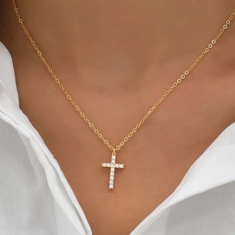 Zirconia-studded cross pendant bone chain, women's personalized light luxury ins-style versatile accessory