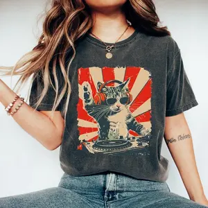 Comfort Colors Cool Dj Cat T-shirt, Funny Cat With Headphones Shirt Stylish Cat Lovers Gift, Unique Dj Cat Kitty T-shirt
