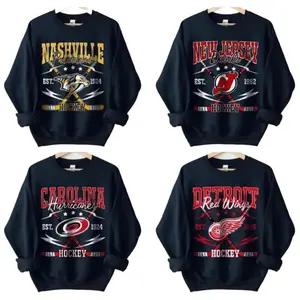 Gildan USA Vintage All Hockey Teams Crewneck Sweatshirt - Unisex Black Crewneck Sweatshirt for Sport Fans, Classic Fit, 90s Style