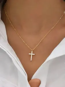 Mini Cross Pendant Necklace, Elegant Simple Christian Jewelry Gift, Suitable for Women and Teens, Religious Accessory