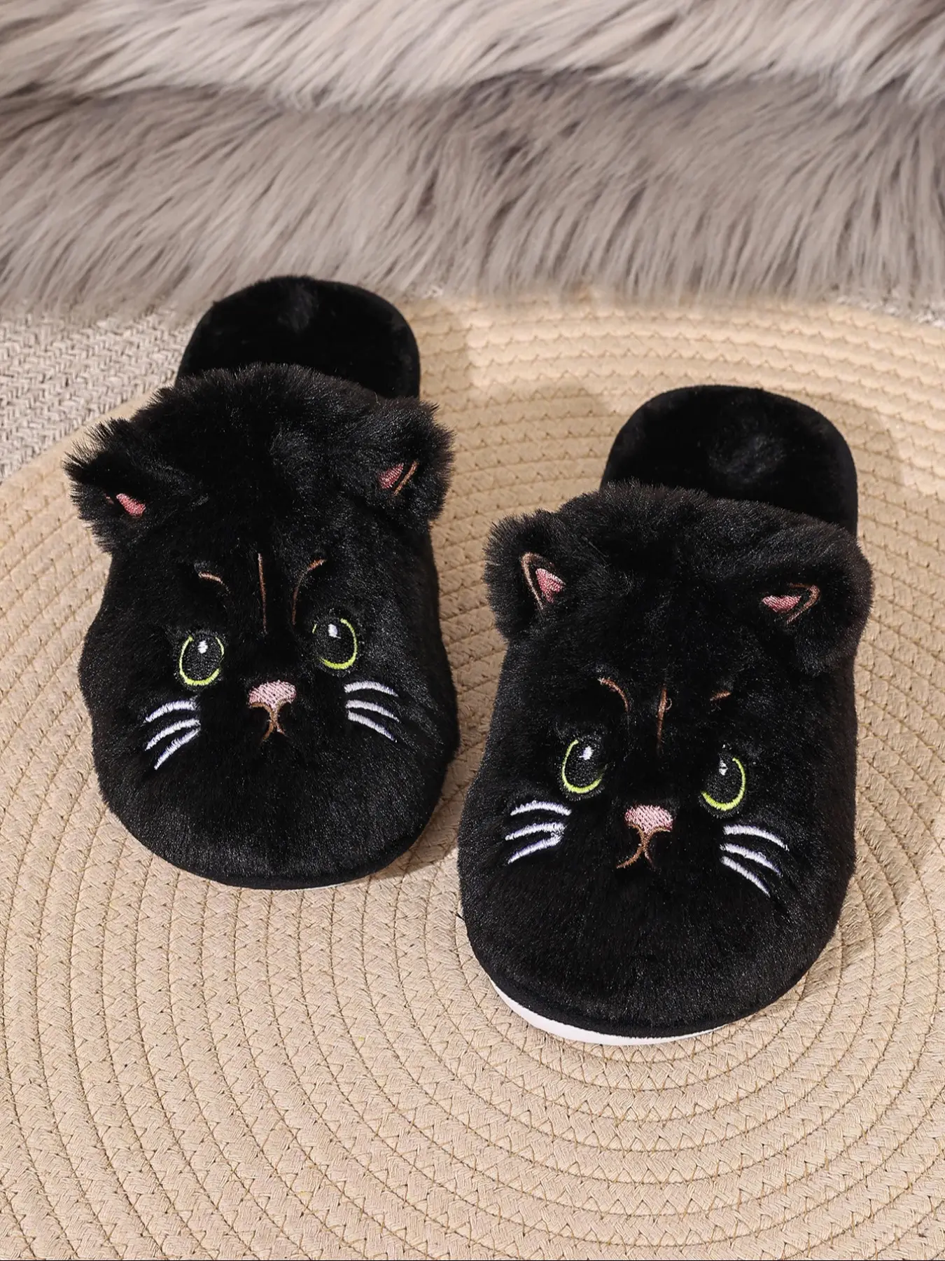Women's Cartoon Cat Plush Slippers, Soft Fabric Upper & Lightweight Eva Sole, Indoor Outdoor Comfort Home Shoes, All-Season Casual Footwear, Fuzzy House Slippers, Fuzzy Warm Slippers, Trendy Casual Slippers, Fashion Slippers