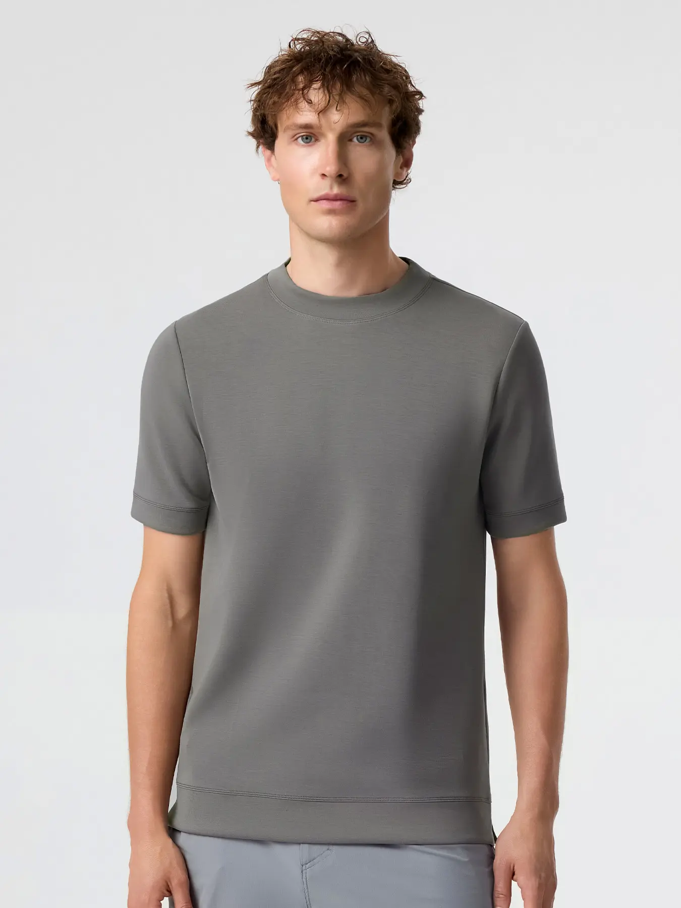 Fioboc Men's Modal T-shirt Business Casual No Ironing Wrinkle-Free Stretch Fabric Comfortable Slim Fit Tee for Running & Sports