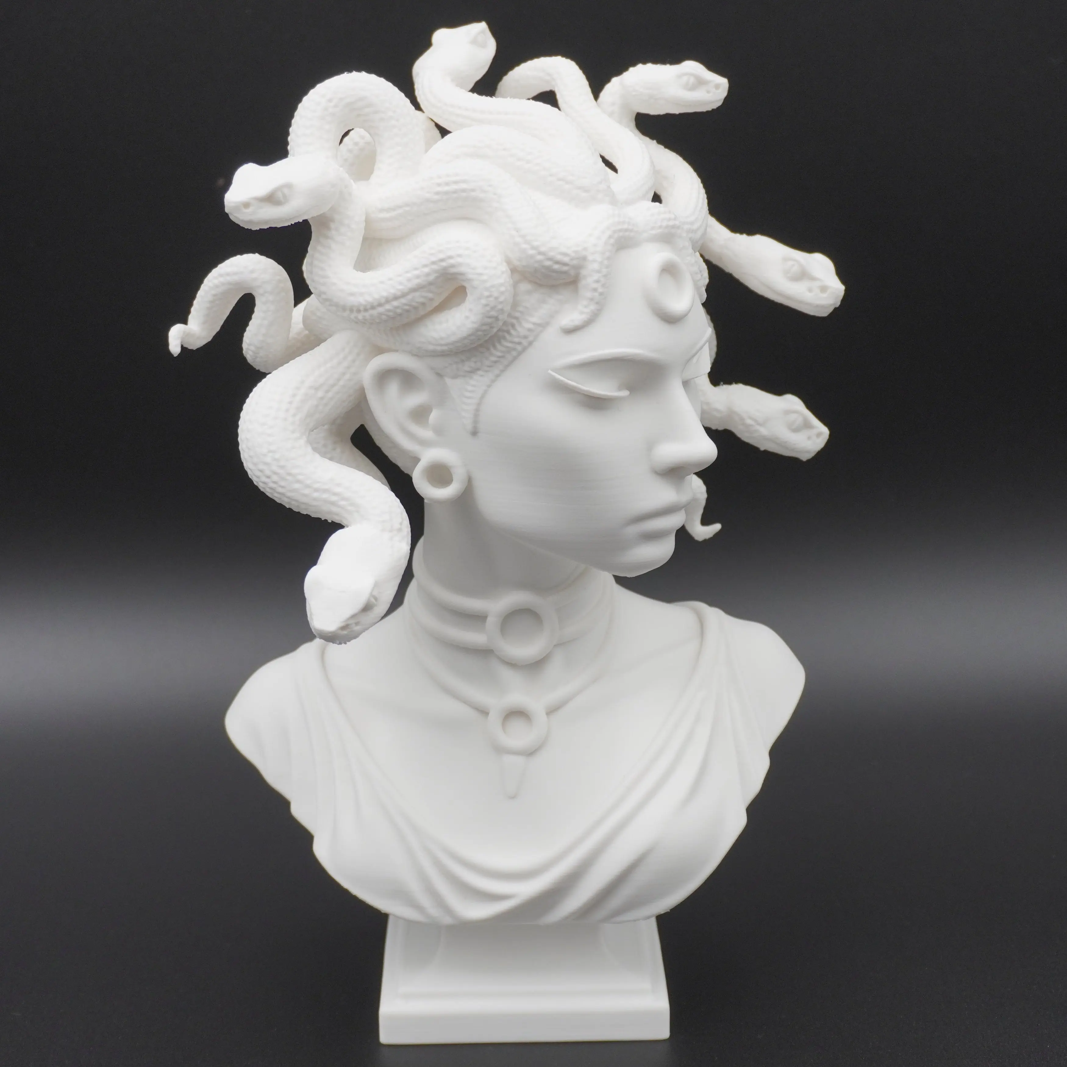 Medusa Bust - Mythis 3D Printed Shelf Sculpture Medusa Bust - Mythis 3D Printed Shelf Sculpture
