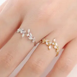 modmints Adjustable Size Leaf Ring - Rose Gold, Minimalist, Dainty, Elegant, Stackable Artificial Gemstone Adjustable Ring for Her, Adjustable Rings