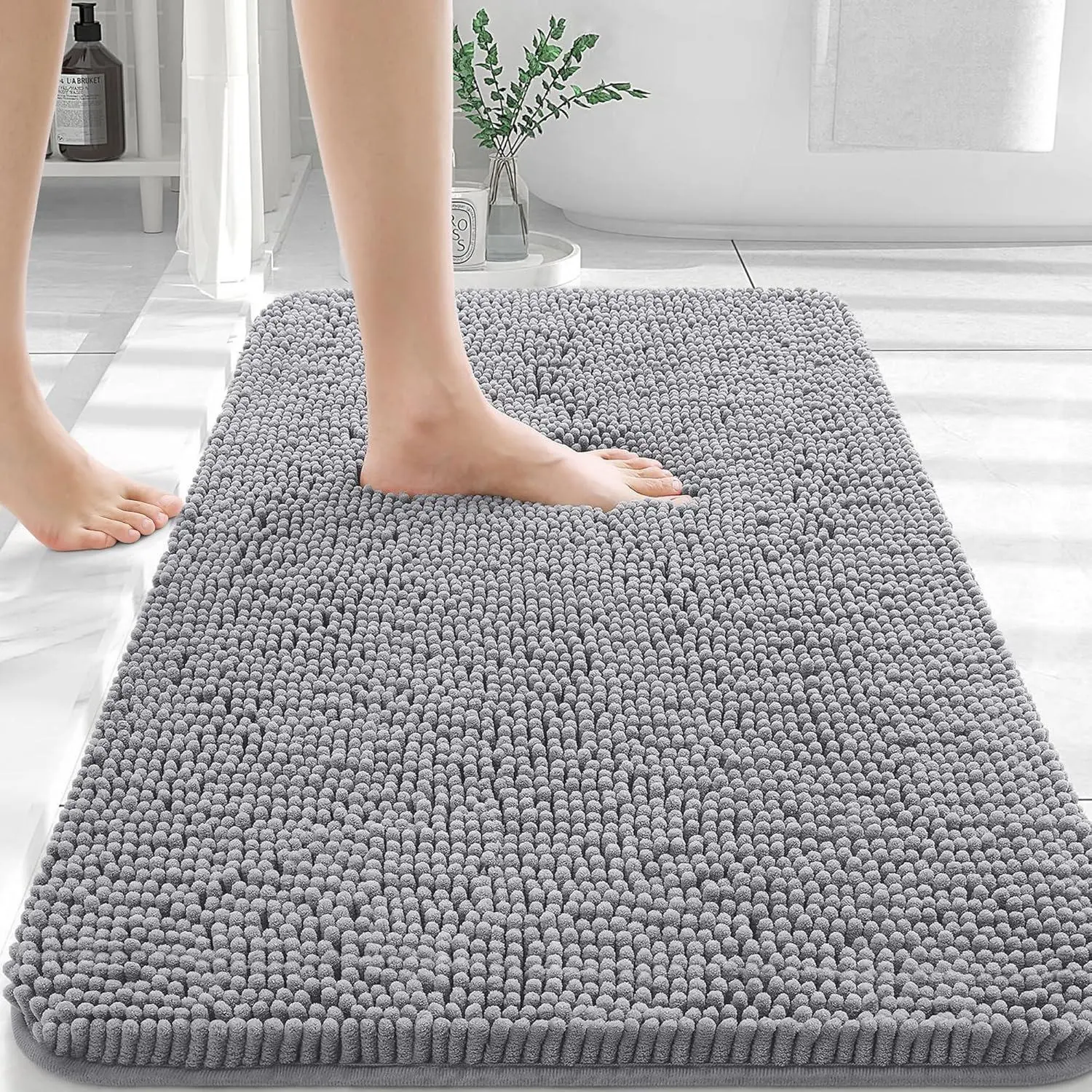 Bathroom Rugs 30x20, Extra Soft Absorbent Chenille Bath Rugs, Rubber Backing Quick Dry, Machine Washable Bath Mats