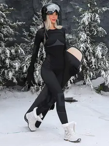 ATTRACO Fallfreshness Thermal Underwear Set for Women Long Johns Seamless Warm Base Layer Top & Bottom for Cold Weather Compression Breathable Fabric Womenswear Fit Light Outdoor