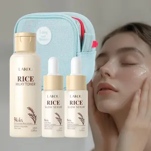 Rice Extract Moisturizing Skincare Set, Total Care Set, Facial Skincare Kit, Including Facial Toner & Serum & Makeup Bag, Face Lotion for Women & Men, Hydrating