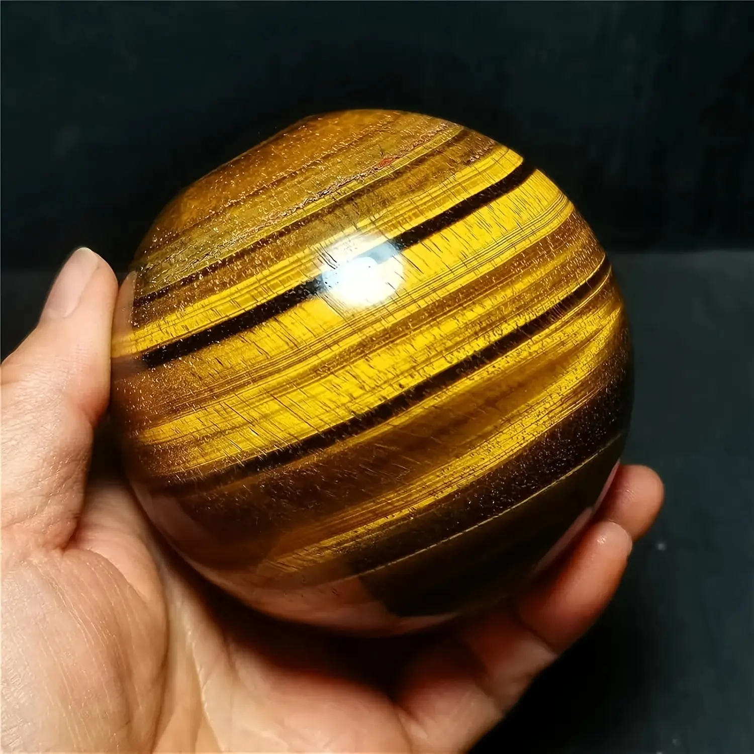 Natural multi-material crystal balls, tiger's eye crystal balls, ocean jasper crystal balls, labradorite crystal balls, ruby ​​and zoisite crystal balls. Geological gifts, DIY,Mineral Specimen, Unique Home Decor, Ideal Gift For Crystal Collectors.