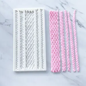 BRAIDED DESIGN BORDER MOLD