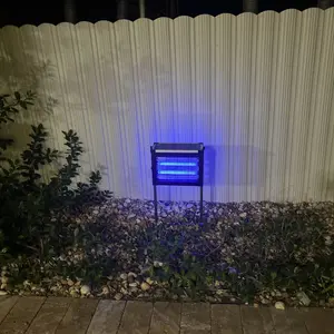 ZeChuan Solar Bug Zapper Outdoor, Waterproof Mosquito Zapper Outdoor Solar Powered mosquito killers electronic