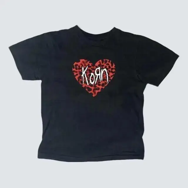 Vintage Korn Heart Baby Tee, Aesthetic Grunge Baby Tee, Y2k Clothes, Streetwear 2000s Emo Girl, Y2K Punk, Punk Graphic Tees, Cheap Tee, 2000s Tops, Summer Outfit, Downtown Girl Baby Tee, Gift For Her, Outfits