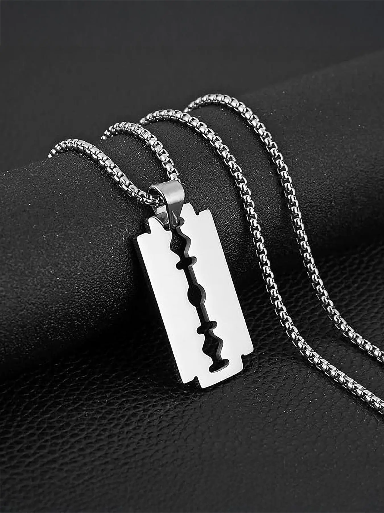 Hiphop Razor Pendant Necklace, Cool Hiphop Style Streetwear Statement Jewelry Gift, Unique Trendy Sweater Chain, Cuban Link Design Chain, Stainless Steel Necklaces, Casual All Seasons