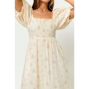 Livvy 100% Cotton Dress in Peach