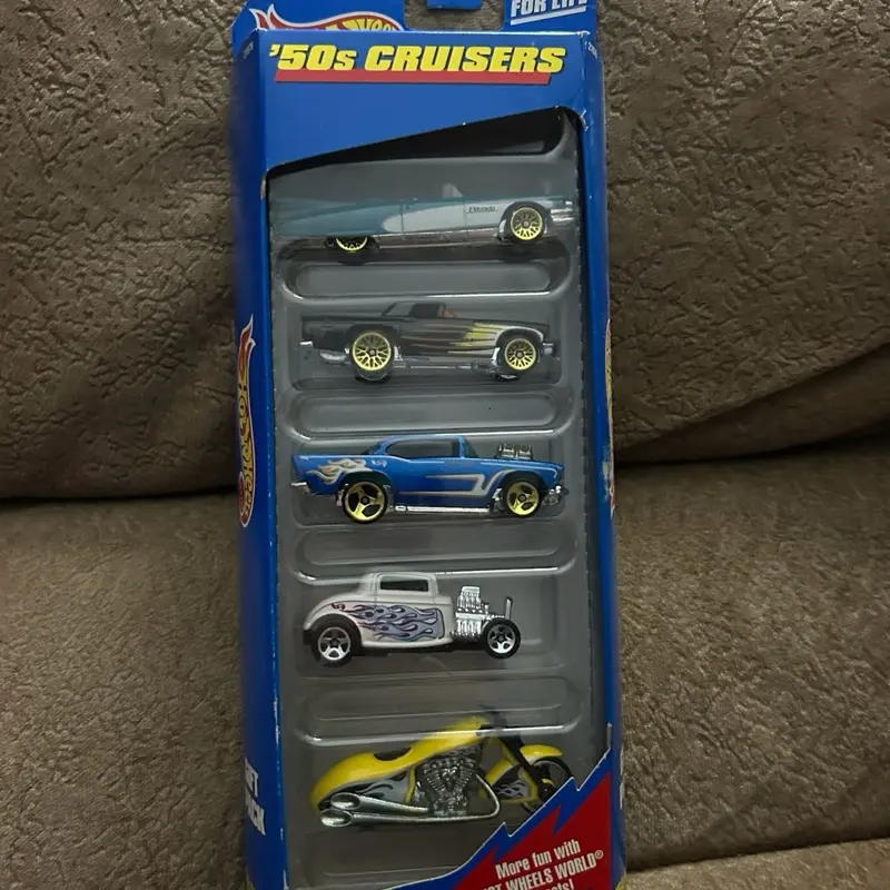 Hotwheels ‘50s cruisers 5 pack