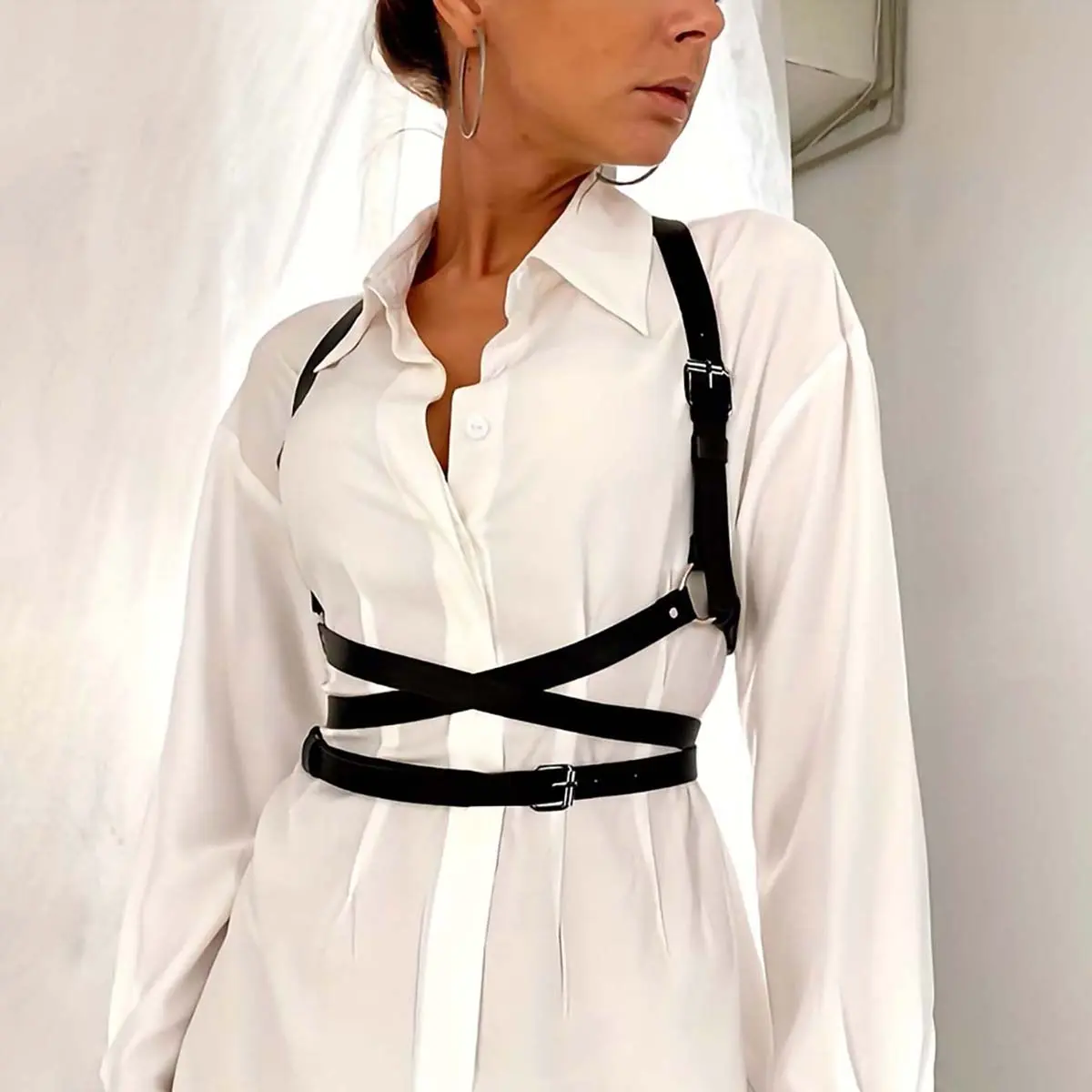 Women's Black PU Leather Adjustable Cross Shoulder Waist Harness Belt, Gothic Punk Female Fashion Accessory for Daily Shirt Layering