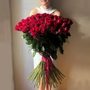 611. Extra Long Stem Roses