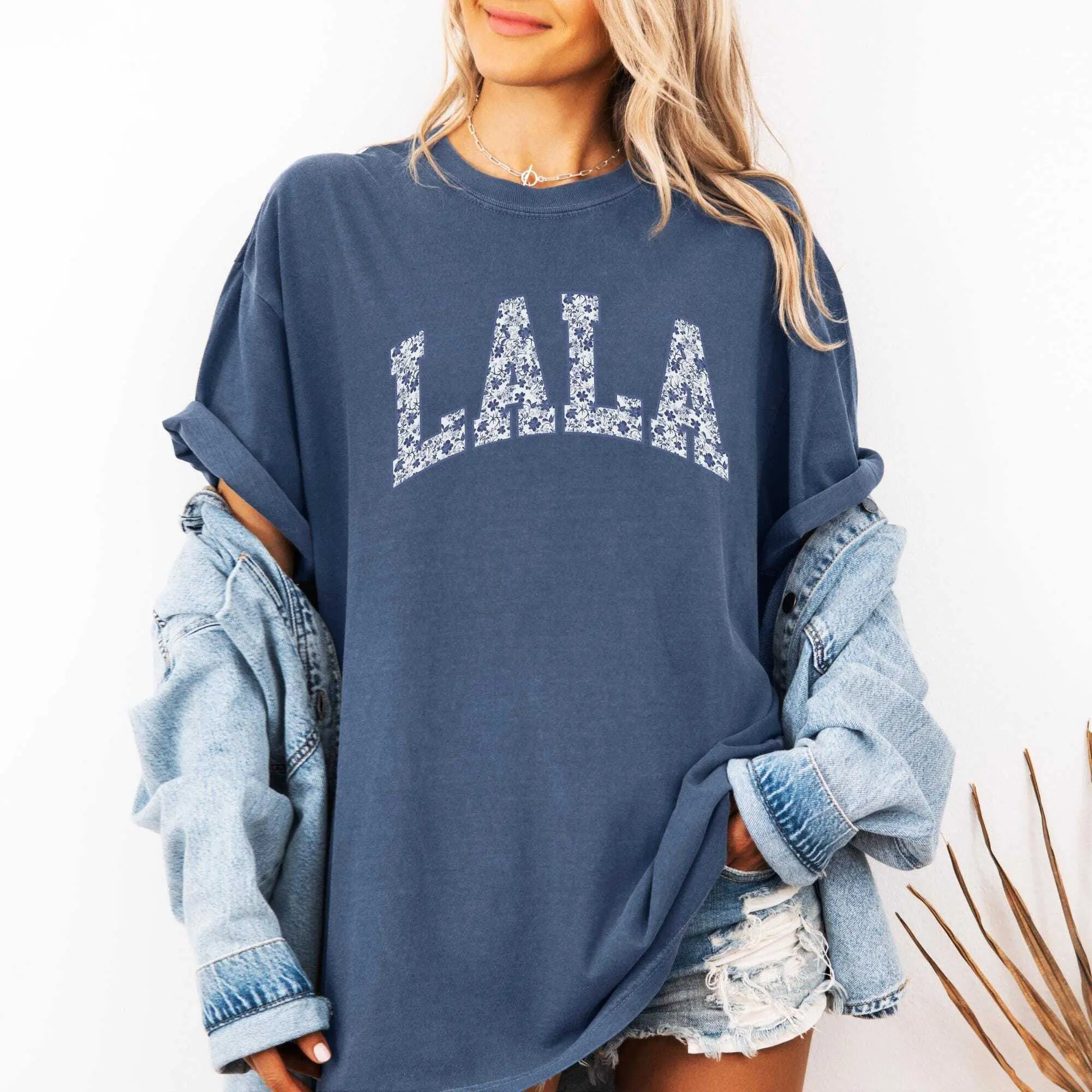 Toile Lala Shirt, Comfort Colors Floral Grandma Crewneck, Flower New Lala Tee, Chinoiserie Mothers Day Gift for Lala Pregnancy Reveal TShirt Top Womenswear Medium Streetwear