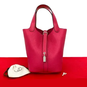 Pre-owned HERMÈS Calfskin Shoulder Bags Hermes Picotin Lock PM handbag