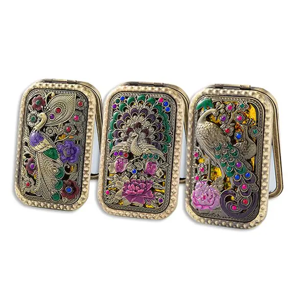 HOLDNEAR Cottagecore Vintage Peacock Compact Mirror with a Peacock Spreading Its Tail, Dual-Sided 1x & 2x Magnification Pocket Makeup Mirror, Retro Princess Aesthetic Mini Useful Gift for Fashion Accessory Lovers, Mini Useful Gifts