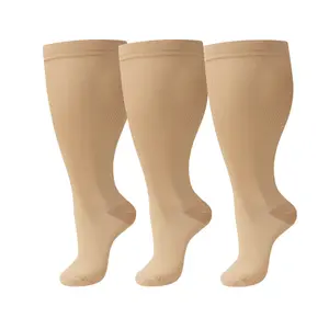 3 pairs of solid-color compression short socks, breathable and soft, with good elasticity.They provide support for the lower legs and are comfortable to wear throughout the day.Suitable for both exercise and daily wear.