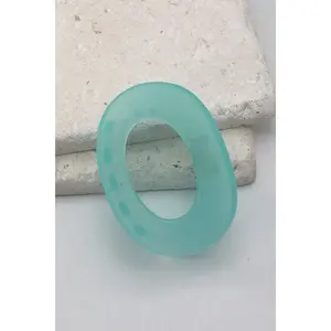 BUBBLY TRANSLUCENT HAIR CLAW CLIPS