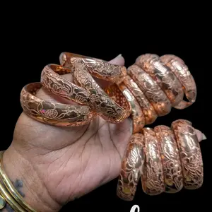 Solid Copper Floral Bangle - Elegant Design for Stylish Wearers