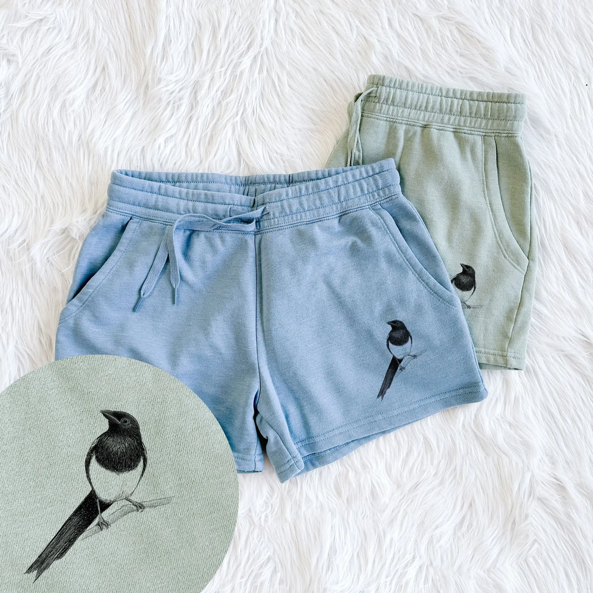 Black-billed Magpie - Pica hudsonia - Women's Cali Wave Shorts