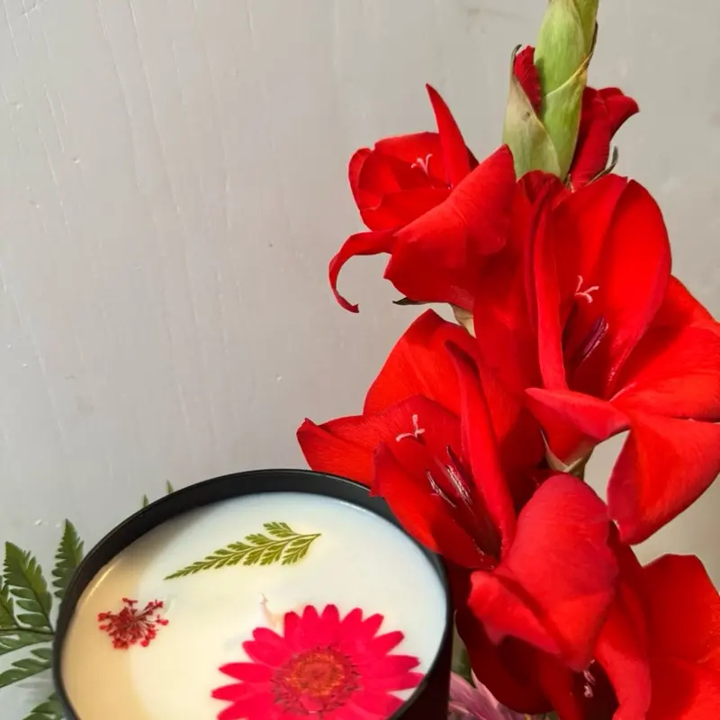 Cranberry bliss candle