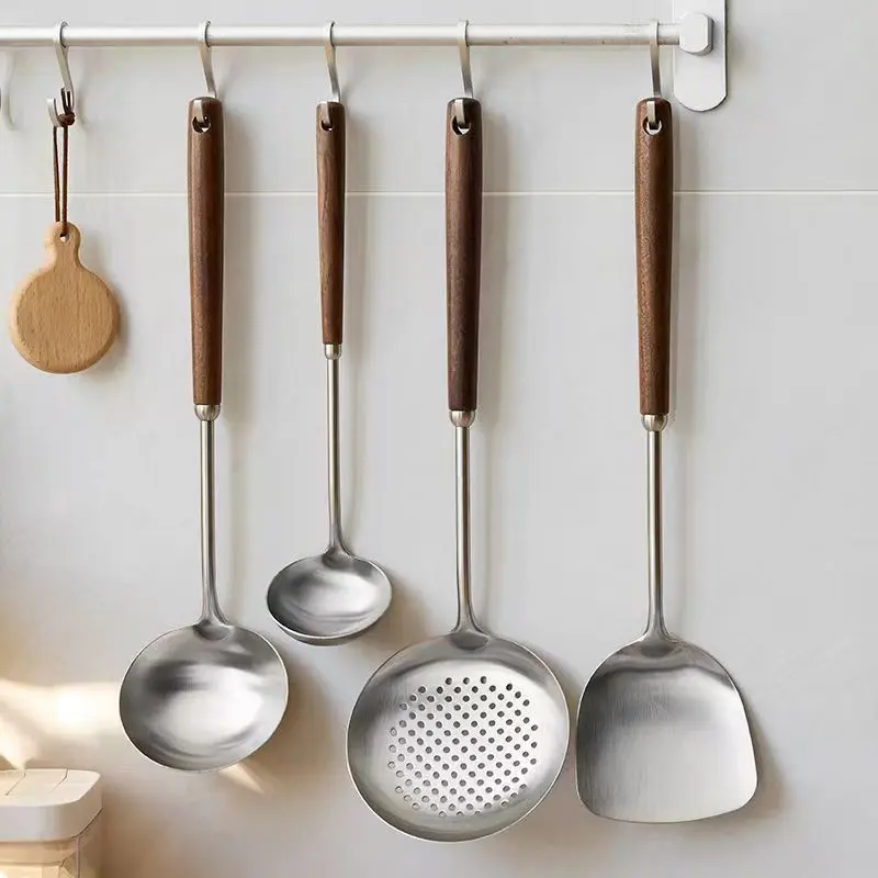 Anti-Scald Kitchen Cooking Utensils, Long Ergonomic Handle Layout to Prevent Hand Burns During Stir-Frying
