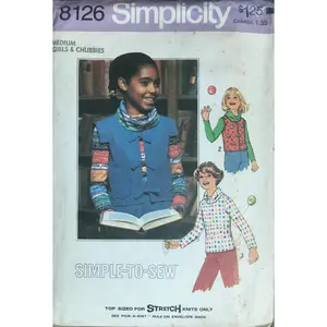 Simplicity 8126 Sewing Pattern (Vintage) CUT