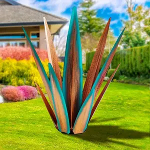 1PC Rustic Metal Agave Sculpture - Wrought Iron Outdoor Garden & Yard Decor, Holiday Plant Statue for Christmas Halloween Thanksgiving