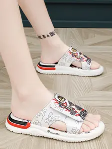 Men's Breathable Anti-Odor Thick Sole Sandals, Outdoor Casual Beach Slippers with Velcro Fastening, New Style Lion Dance Design