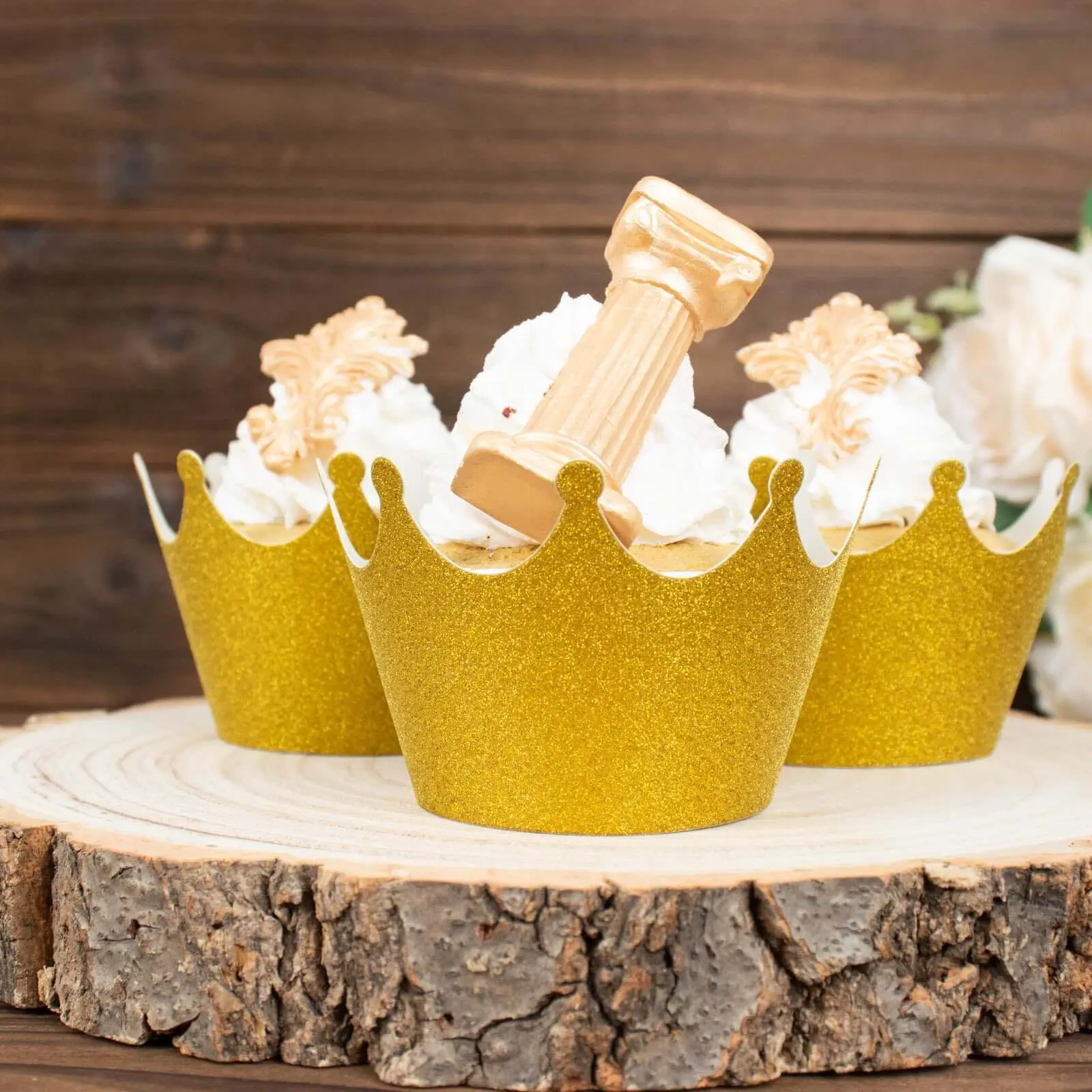 25-Pack Dust-Free Gold Glitter Crown Design Paper Cupcake Liners, Bakeware Utensils for Muffins, Party Decorations