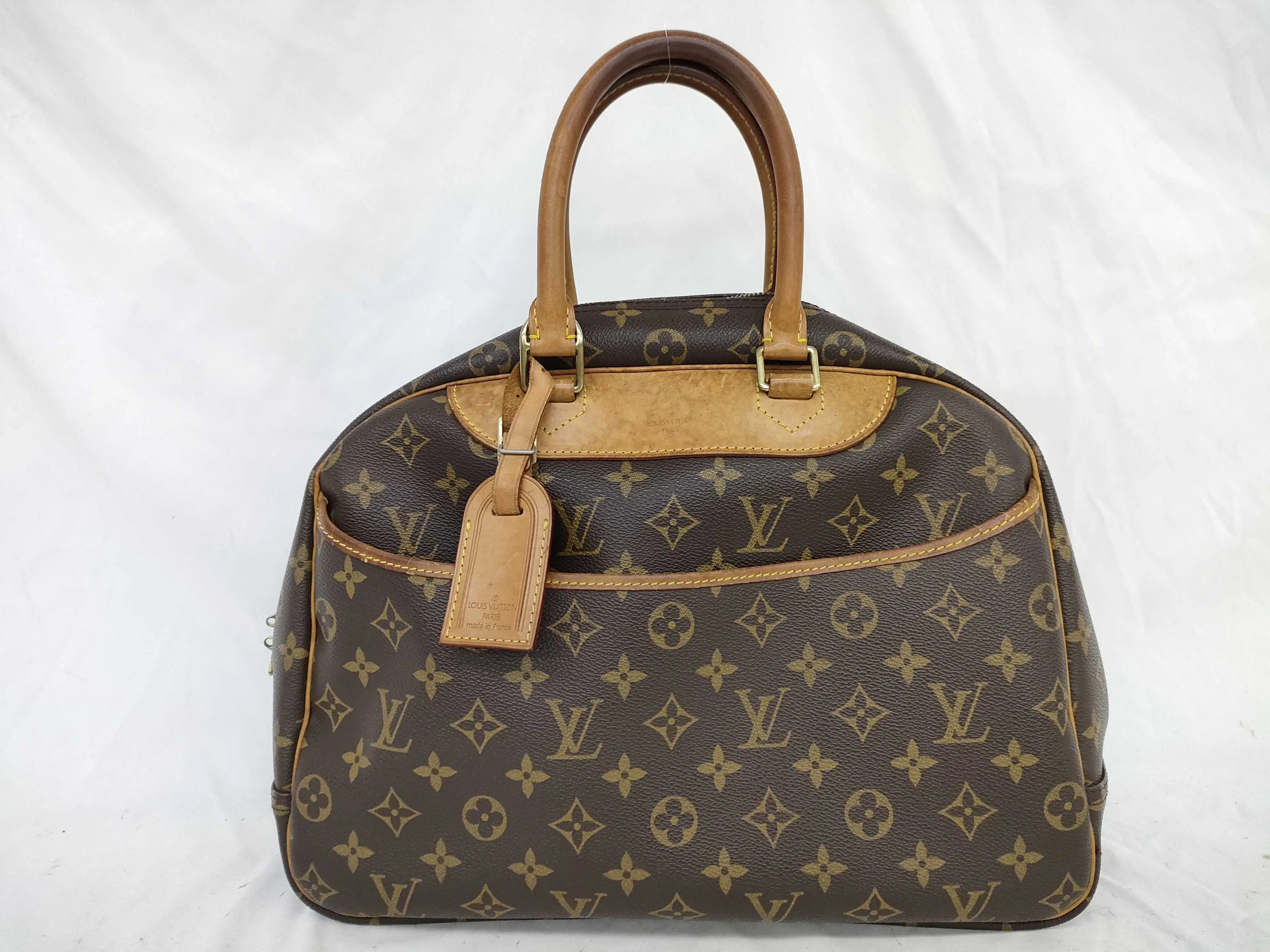 Pre-owned Louis Vuitton PVC Shoulder Bags Deauville Tote Bag