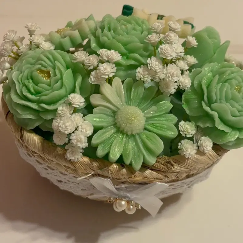 Personalized Handmade Floral Candle Arrangement, Customizable Color & Scent