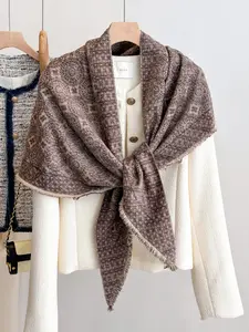 Vintage Geometric Floral Fringe Triangle Shawl, Fashionable Solid Color Scarf Accessory, Multi-Purpose Outdoor Wear, All-Season Stylish Match, Textured