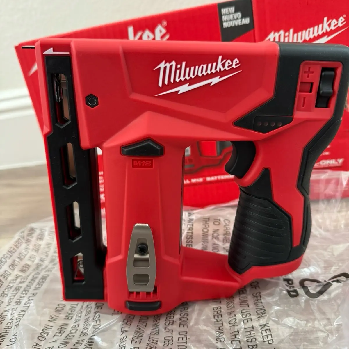 Milwaukee M12 12-Volt Lithium-Ion Cordless 3/8 in. Crown Stapler (Tool-Only)