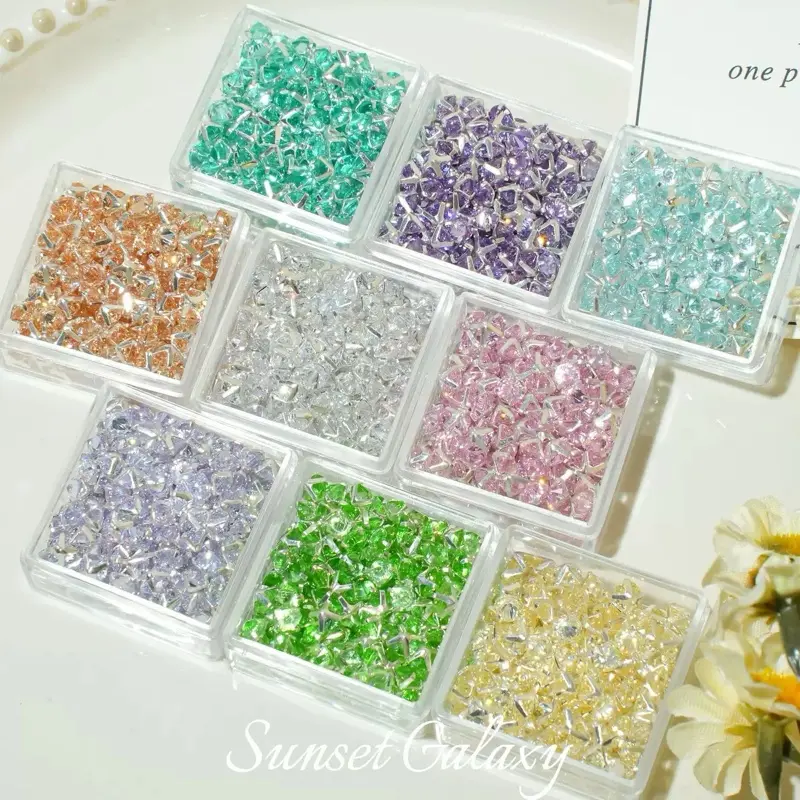 C008 4mm Round Zircon Claw Rhinestone Decorated Beads for DIY Bling Jewelry Making, Charms Making and Crafts, Crystal Bead, Decoration Beads