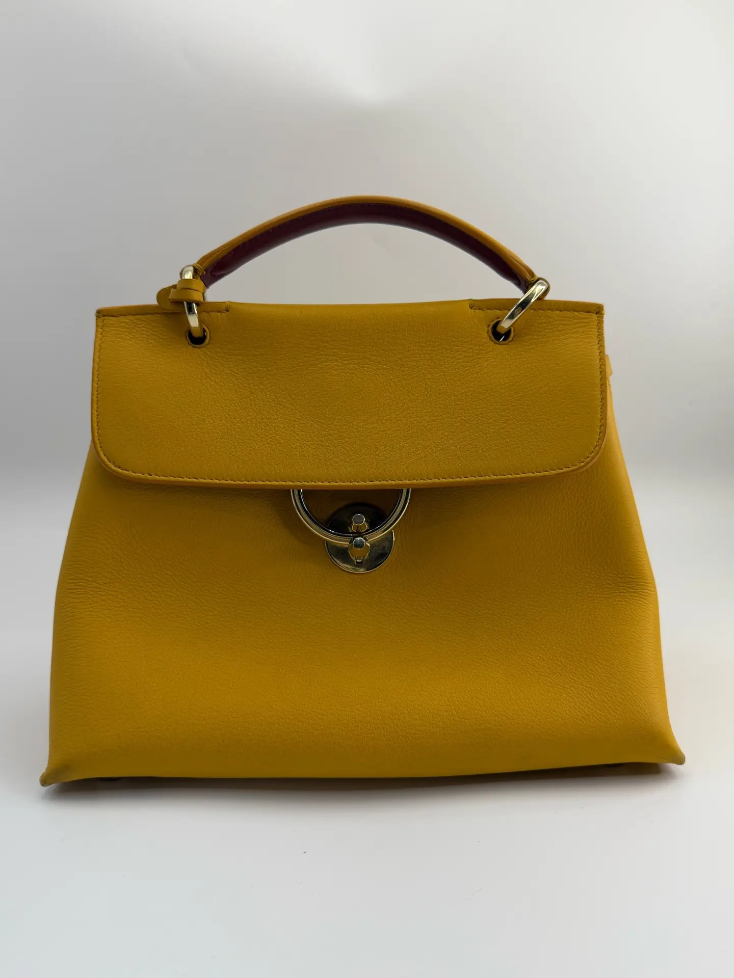 Pre-owned SALVATORE FERRAGAMO Ferragamo Sofia Medium Top Handle Bag in Mustard Yellow Leather WHFERR0001